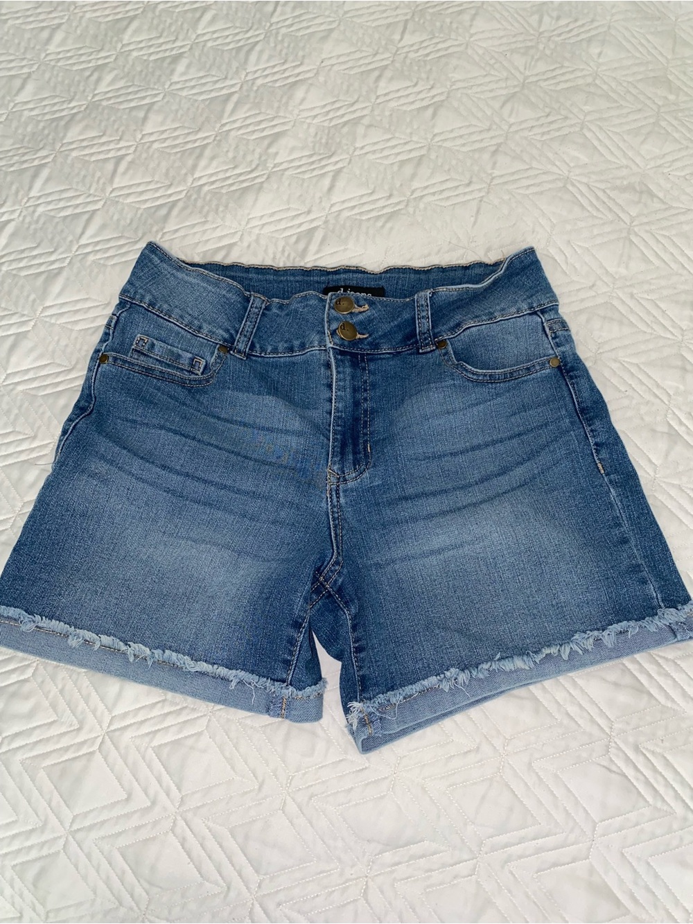 d. jeans Blue Frayed Hem Cuff Women's Stretch Denim Shorts sz 6